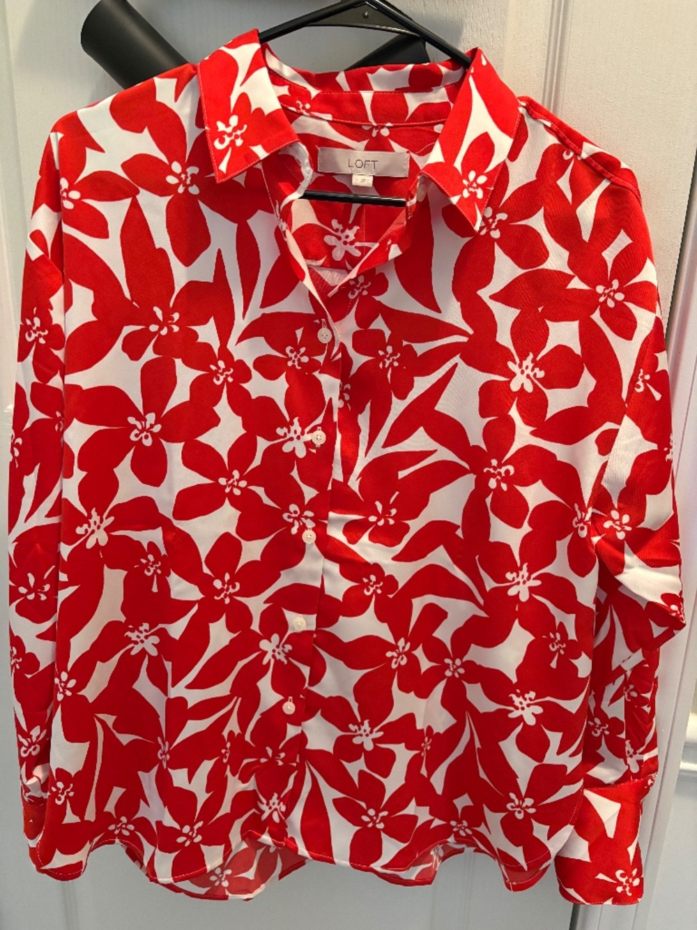 Loft long sleeve blouse